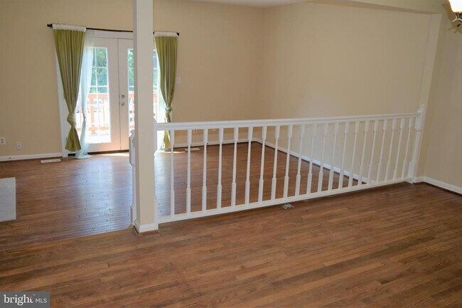 Building Photo - 9642 Sutton Green Ct