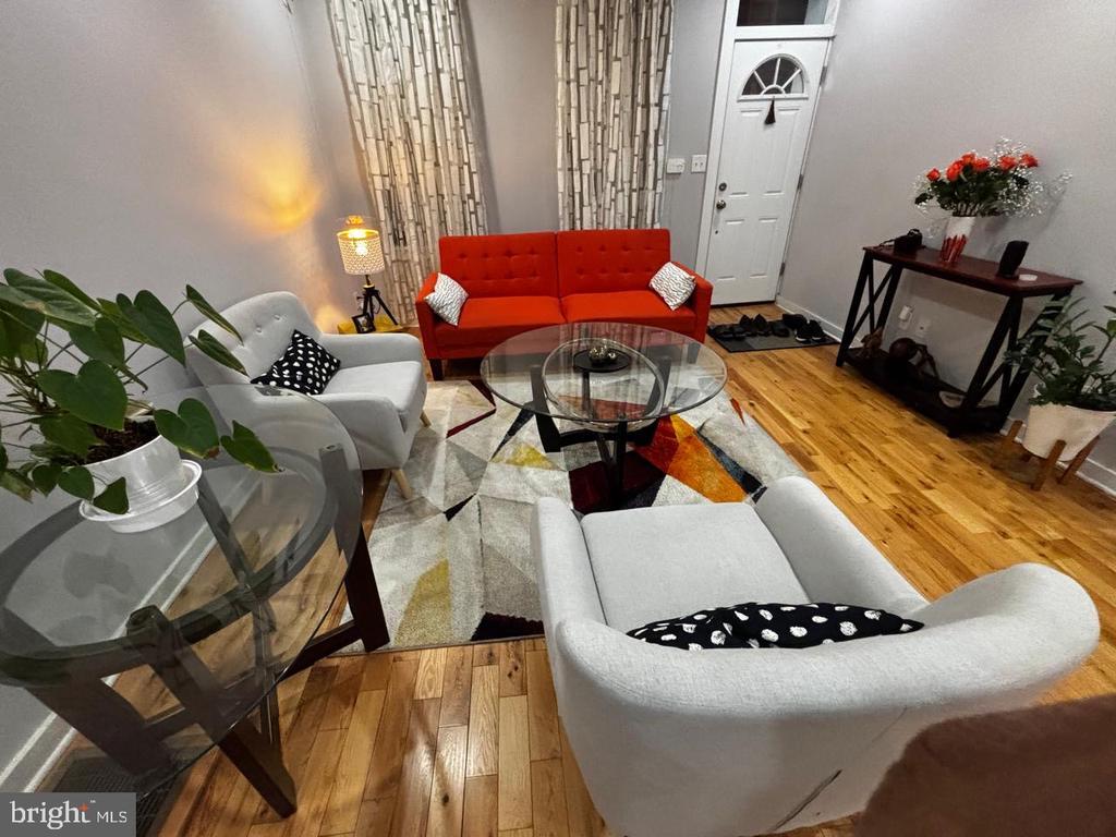 Foto principal - 2633 Earp St