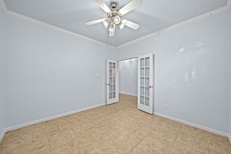 Building Photo - 5123 Shadow Breeze Ln