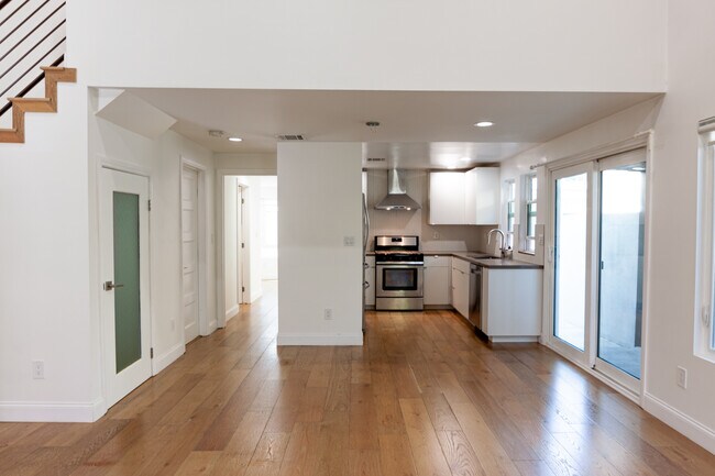 Building Photo - 8827 Pershing Dr