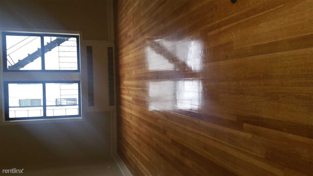 Primary Photo - 2011 Newkirk Ave