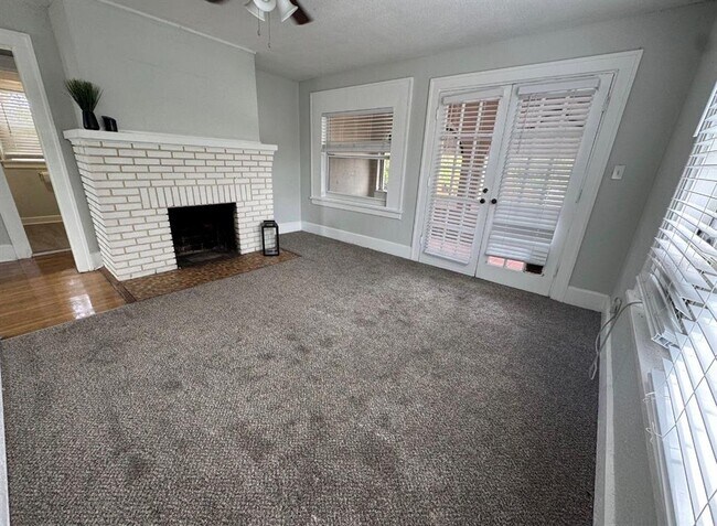 Foto del edificio - 1310 28th St N