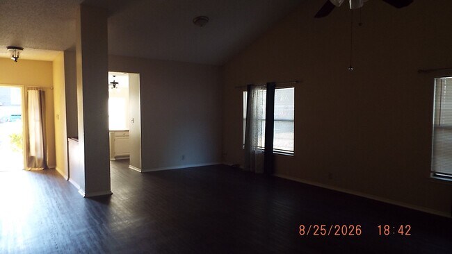 Building Photo - 3422 Sunlit Grove
