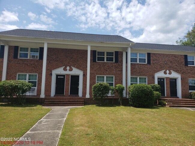 Foto del edificio - 329 Richlands Ave