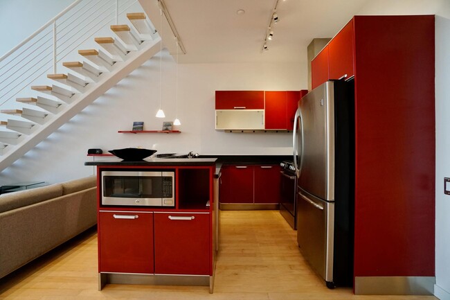 Building Photo - 2410 17th St NW