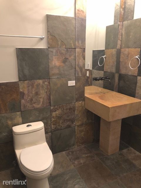 Foto del edificio - 2 br, 1 bath Condo - 825 N California Ave