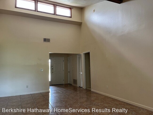 Building Photo - 3 br, 2 bath House - 27 Amalfi Way