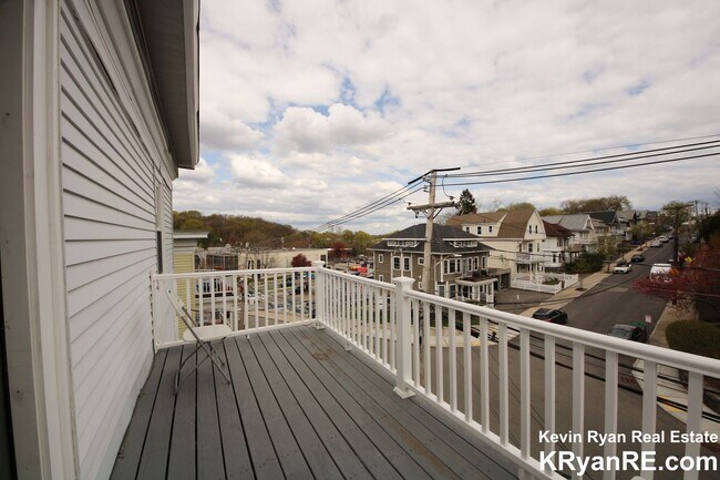 Foto del edificio - Large top floor 3 bed unit located in Brighton.