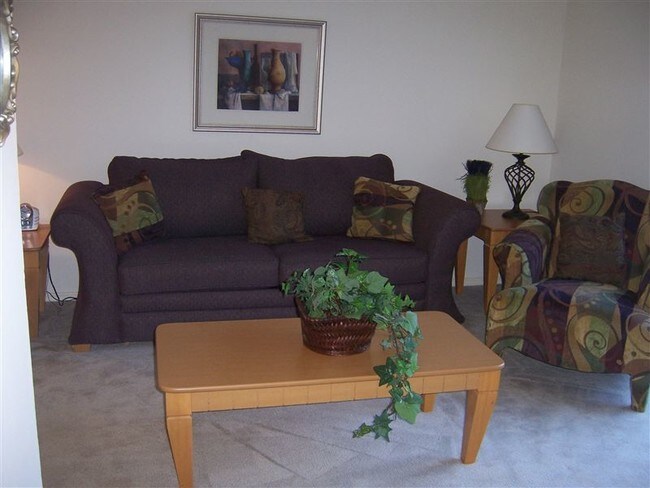 Foto del edificio - 1136 Commons Ln