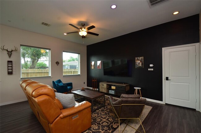 Foto del edificio - 6708 Arapahoe St
