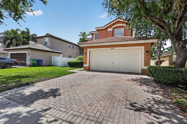 Foto del edificio - 16398 SW 27th St