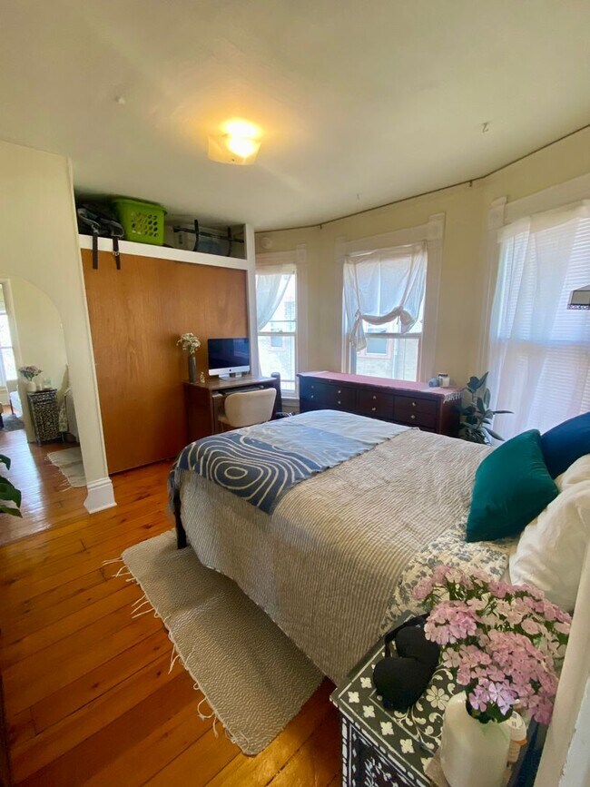 Foto del edificio - 947 E Gorham St