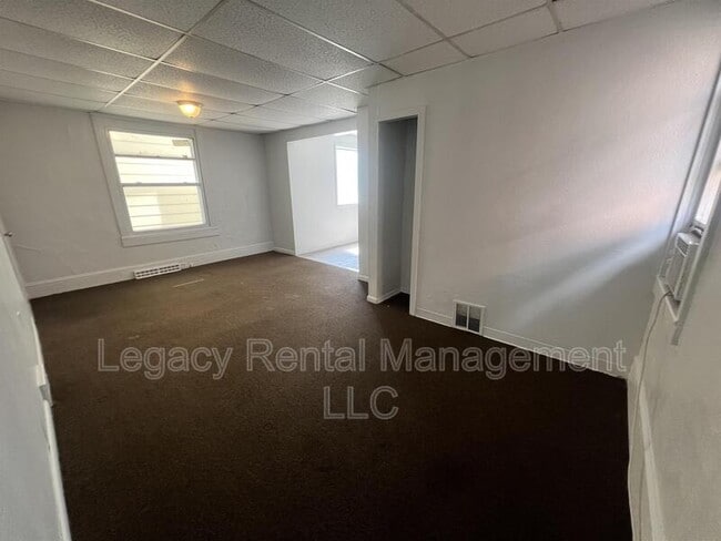 Building Photo - 30 Susquehanna St