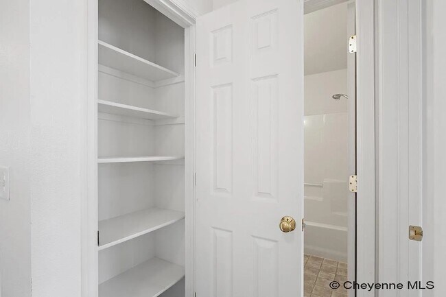 Foto del edificio - 523 W 3rd St