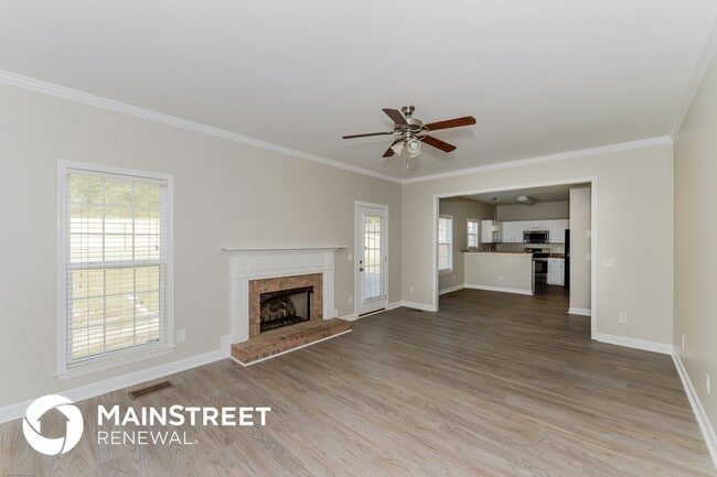 Building Photo - 3062 Romain Trail