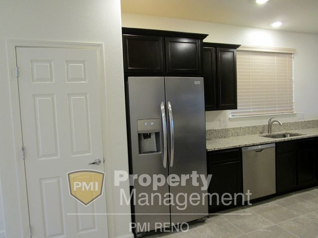 Building Photo - 3169 Sterling Ridge Cir