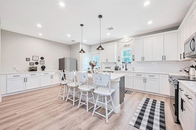 Foto del edificio - 807 Avenue J