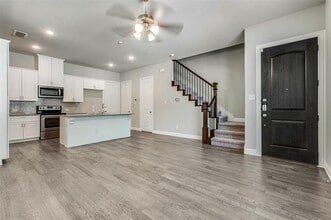 Building Photo - 1544 Windermere Wy
