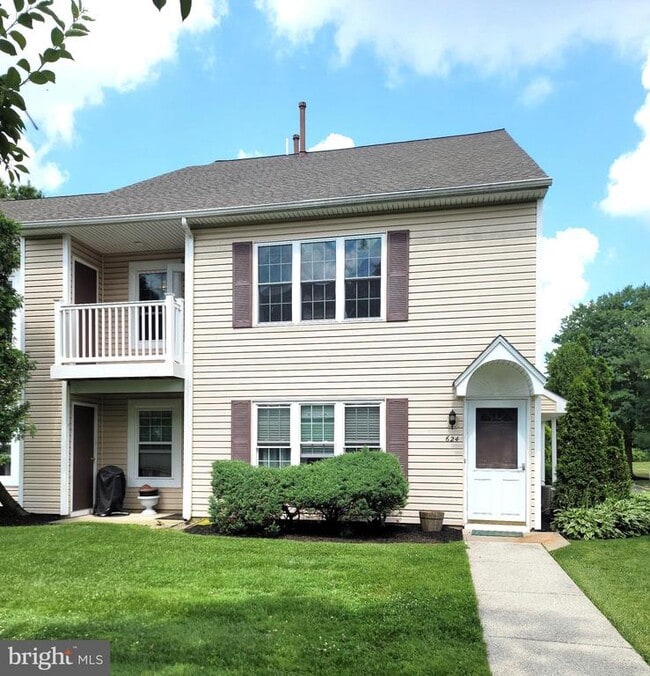 Building Photo - 624 Yorkshire Ct