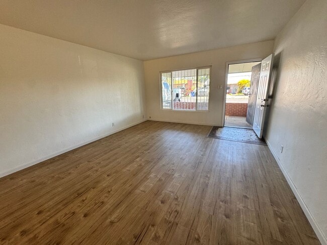 Foto del edificio - Lovely 3 bedroom 2 bath home. Must see