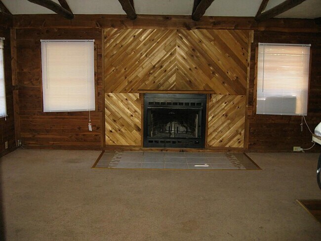 Foto del edificio - 3533 Montgomery Rd