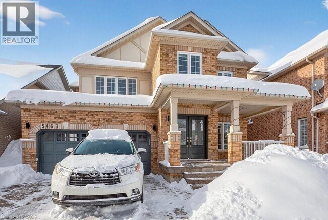 Building Photo - 5463 Blue Spruce Ave