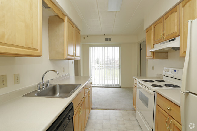 Interior Photo - Bower Hill Apartments