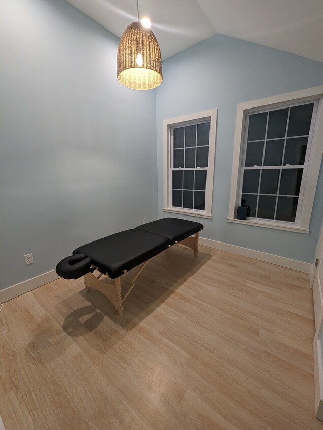 Foto principal - 6216 Lake St