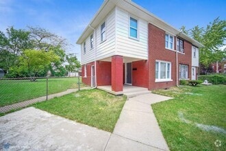 Building Photo - 4004 Fern St