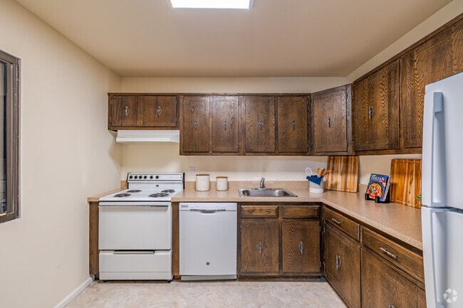 1HAB, 1BA - 706 pies cuadrados - Residencia Modelo W - Cocina - Gateways at Randolph