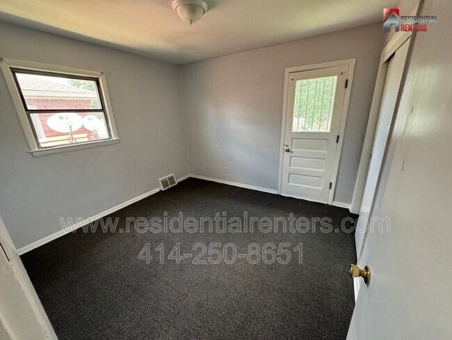Foto del edificio - 4208 N 68th St