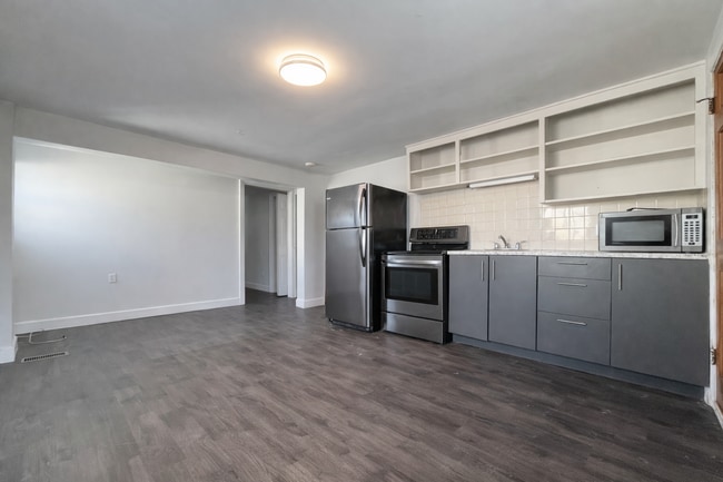 Building Photo - 94 Lincoln St