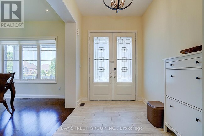 Building Photo - 96 Match Point Ct