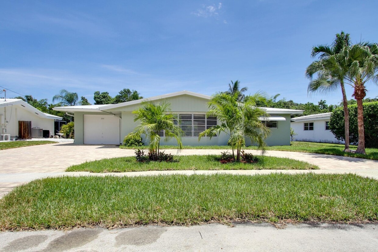 200 SW 6th Ave, Boca Raton, FL 33486 House for Rent in Boca Raton, FL