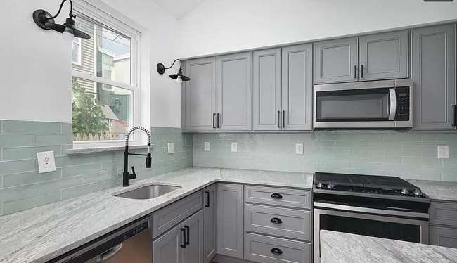 Building Photo - Newly Construction Single Family Home Fishtown