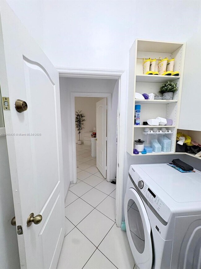 Foto del edificio - 15234 SW 140th St