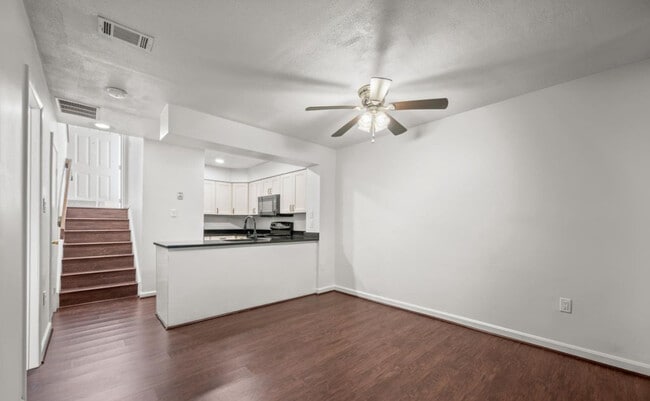 Foto del edificio - 18120 Windsor Hill Dr