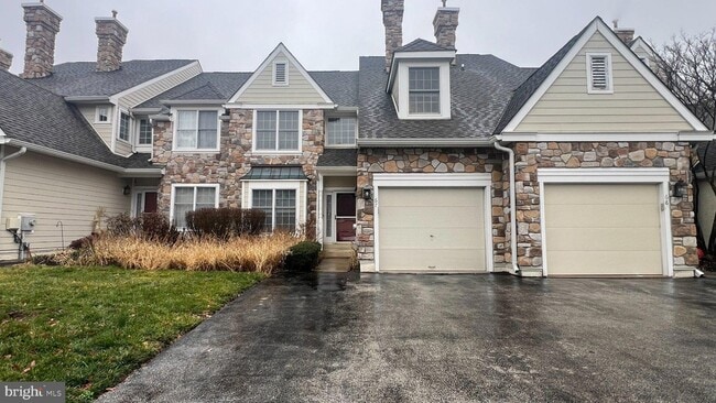 Photo - 67 Highpoint Drive Townhome