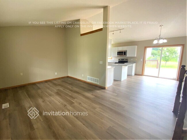 Foto del edificio - 10128 45th Pl NE