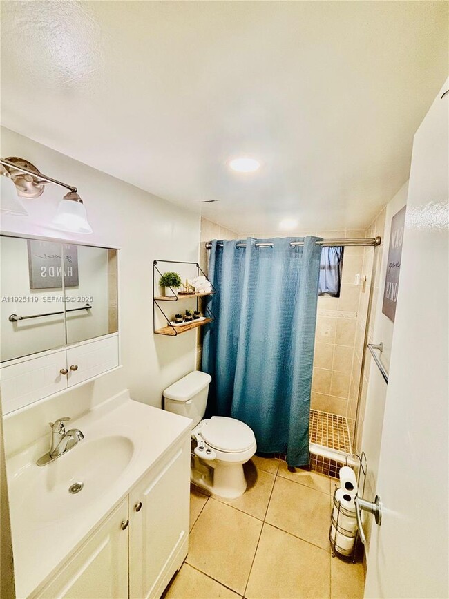 Building Photo - 8350 Sands Point Blvd