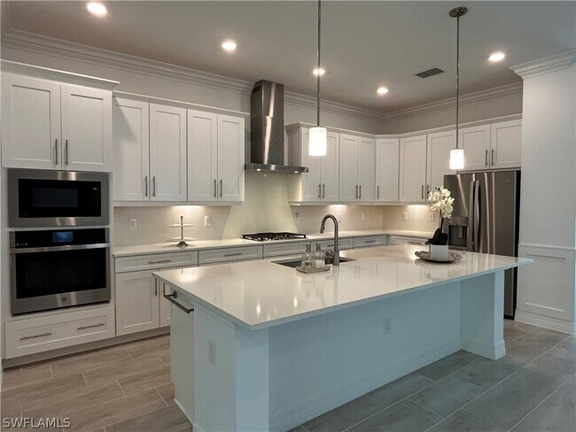 Foto del edificio - 14063 Blue Bay Cir
