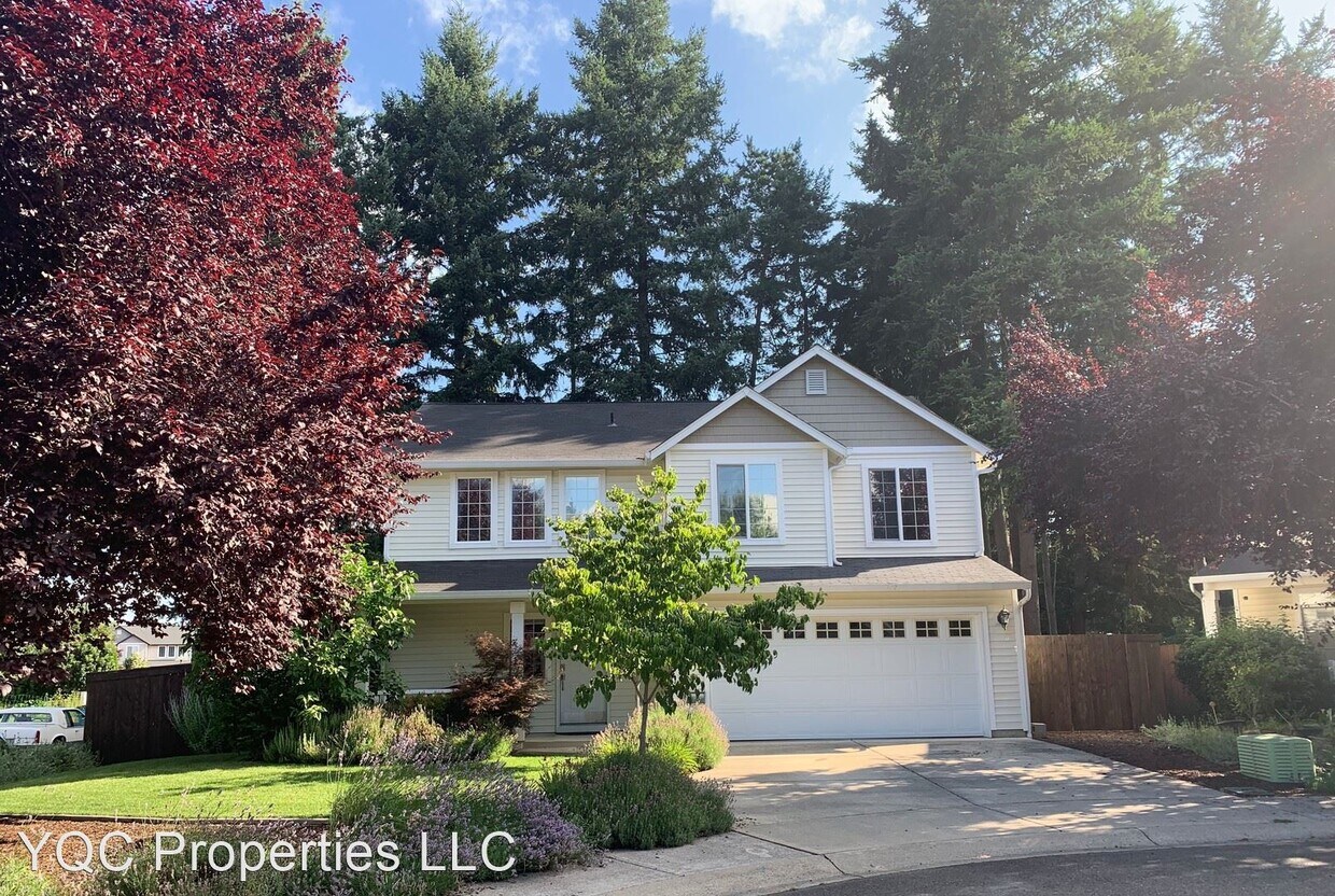 Primary Photo - 4 br, 2.5 bath House - 18202 SE 12th Cir