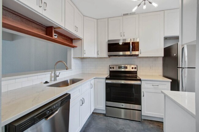 Building Photo - 235 Stefan Drive, Charleston, SC 29412 - 2...