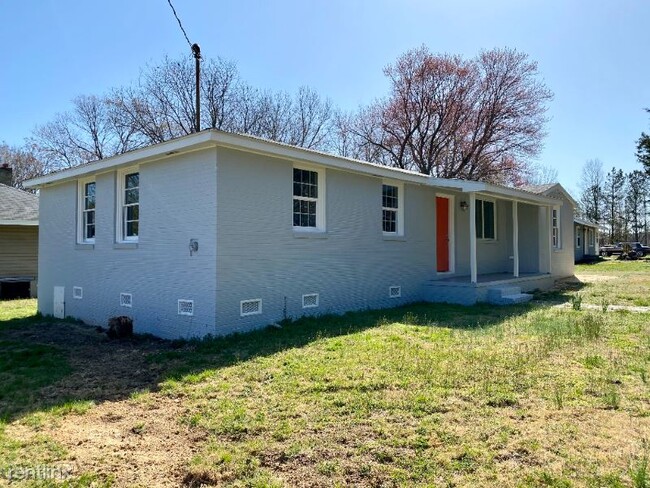 Building Photo - 4 br, 2 bath House - 203 Chelsea Lane