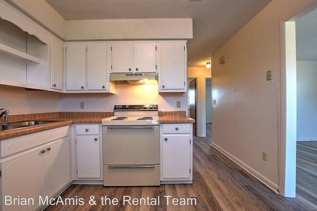 Foto del edificio - 102 Hartshaw Dr