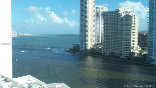 Building Photo - 300 S Biscayne Blvd