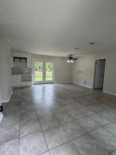 Building Photo - 7 Cobia St