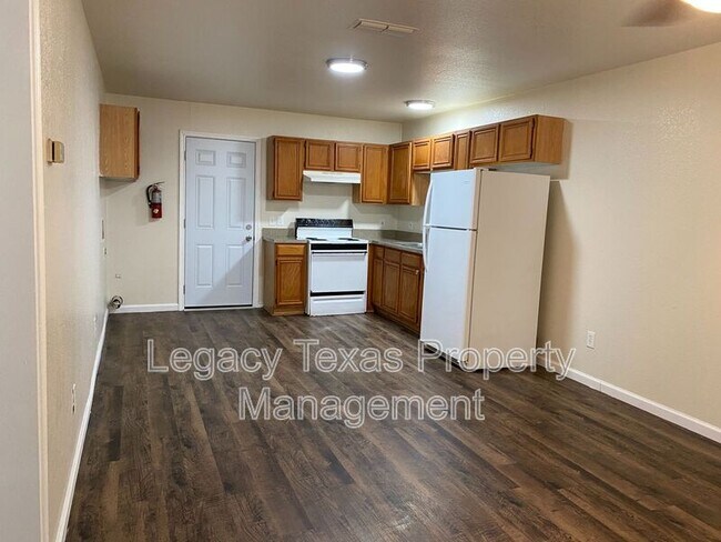 Foto del edificio - 1719 Short St