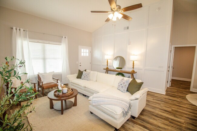 Foto del edificio - 116 Woodsedge Dr