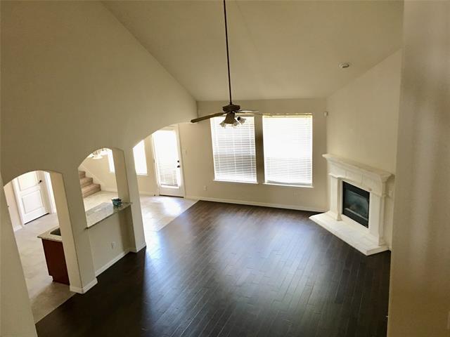 Foto del edificio - 8904 Brook Hollow Dr